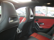 AMG Aクラス A35 4MATIC AMGｱﾄﾞﾊﾞﾝｽﾄﾞ&ﾅﾋﾞｹﾞｰｼｮﾝ&ﾚｰﾀﾞｰｾｰﾌﾃｨPKG　meｺﾈｸﾄ AMGｴｱﾛ 18ｲﾝﾁAW 赤黒革/ﾋｰﾀｰ ﾊﾟﾉﾗﾏｻﾝﾙｰﾌ MBUXﾅﾋﾞ 地ﾃﾞｼﾞ 360度ｶﾒﾗ ﾍｯﾄﾞｱｯﾌﾟD ｱﾄﾞﾊﾞﾝｽﾄﾞｻｳﾝﾄﾞ 前後ﾄﾞﾗﾚｺ LEDﾍｯﾄﾞﾗｲﾄ/自動HB　2年保証付