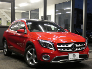 メルセデスベンツ GLA GLA180 ﾌﾟﾚﾐｱﾑ&ﾚｰﾀﾞｰｾｰﾌﾃｨPKG　後期 1ｵｰﾅｰ ｷｰﾚｽｺﾞｰ 黒本革ｼｰﾄ/ﾋｰﾀｰ ﾊﾟﾉﾗﾏｻﾝﾙｰﾌ ﾅﾋﾞ 地ﾃﾞｼﾞ Bｶﾒﾗ AppleCarPlay 前後ﾄﾞﾗﾚｺ harman/kardon 自動ﾘｱｹﾞｰﾄ/ﾌｯﾄOP LEDﾗｲﾄ/自動HB ｱﾝﾋﾞｴﾝﾄﾗｲﾄ　2年保証付