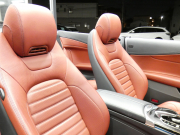 AMG Cクラス C43 4MATIC ｶﾌﾞﾘｵﾚ ﾚｰﾀﾞｰｾｰﾌﾃｨPKG　ｷｰﾚｽｺﾞｰ 9速AT ﾌﾞﾗｯｸ幌 赤本革ｼｰﾄ/ﾋｰﾀｰ/ｴｱｽｶｰﾌ HDDﾅﾋﾞ 地ﾃﾞｼﾞ Bｶﾒﾗ Burmester ｴｱﾊﾞﾗﾝｽPKG AMGｴｱﾛ/19ｲﾝﾁAW AMGﾗｲﾄﾞｺﾝﾄﾛｰﾙｻｽ LEDﾗｲﾄ/自動ﾊｲﾋﾞｰﾑ　2年保証付