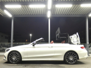 AMG Cクラス C43 4MATIC ｶﾌﾞﾘｵﾚ ﾚｰﾀﾞｰｾｰﾌﾃｨPKG　ｷｰﾚｽｺﾞｰ 9速AT ﾌﾞﾗｯｸ幌 赤本革ｼｰﾄ/ﾋｰﾀｰ/ｴｱｽｶｰﾌ HDDﾅﾋﾞ 地ﾃﾞｼﾞ Bｶﾒﾗ Burmester ｴｱﾊﾞﾗﾝｽPKG AMGｴｱﾛ/19ｲﾝﾁAW AMGﾗｲﾄﾞｺﾝﾄﾛｰﾙｻｽ LEDﾗｲﾄ/自動ﾊｲﾋﾞｰﾑ　2年保証付