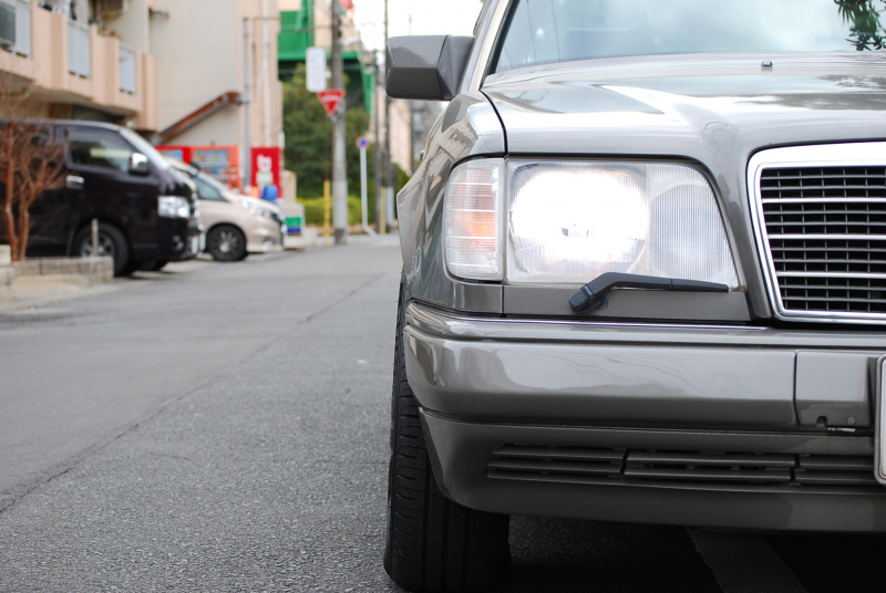 メルセデスベンツ Eクラス E400　正規ﾃﾞｨｰﾗｰ車 後期 左H 純正ｵｰﾃﾞｨｵ ETC 純正AW 整備明細ｱﾘ